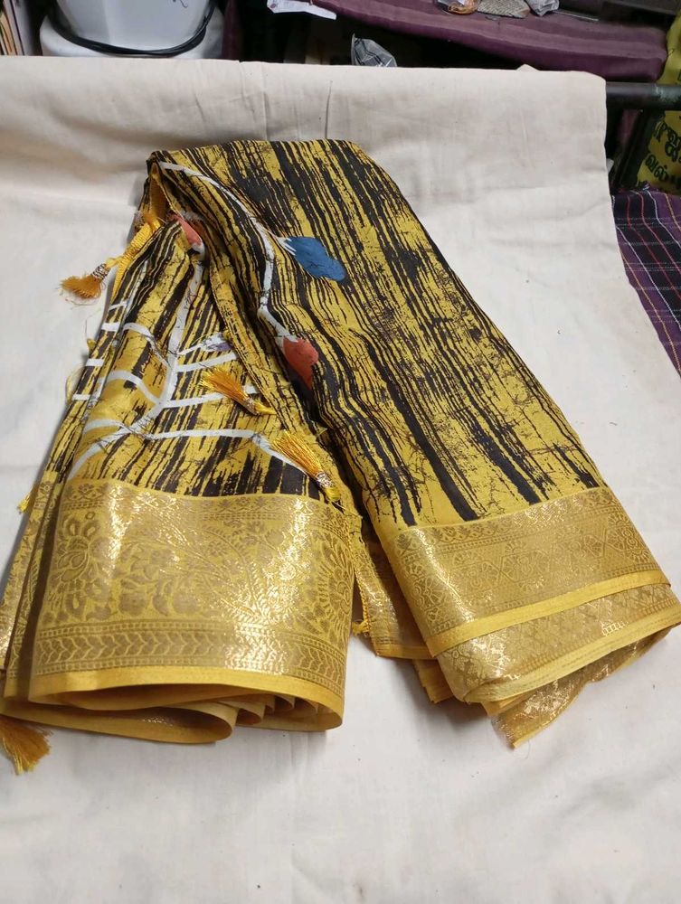 used Elegant Printed Saree