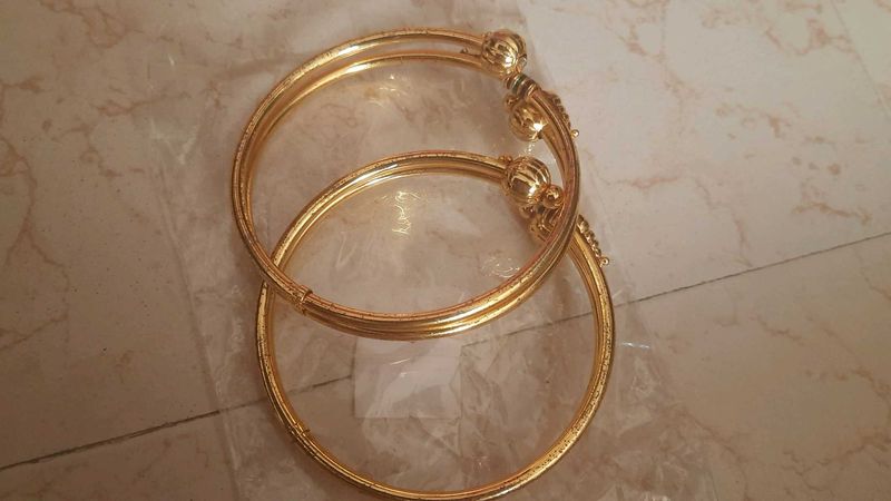 2.8 Bangles .never Worn ..got From Flipkart