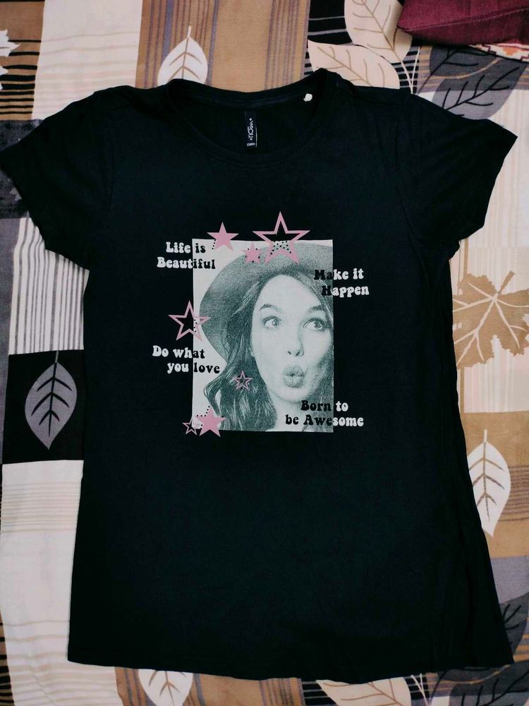 Graphic Print Tee