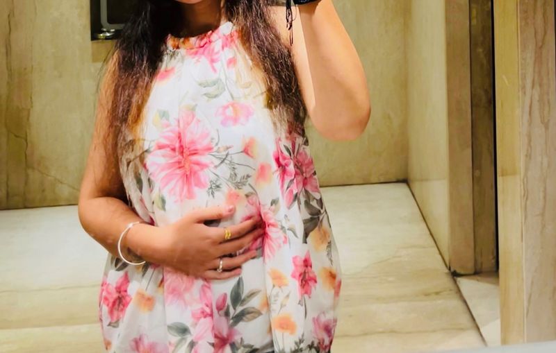 Floral Top🌸🪻🌷