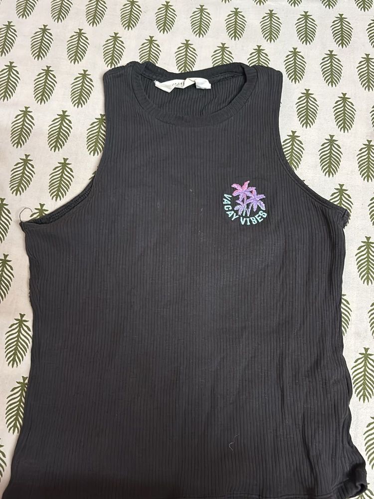 Hm Kids And Women Crop Top
