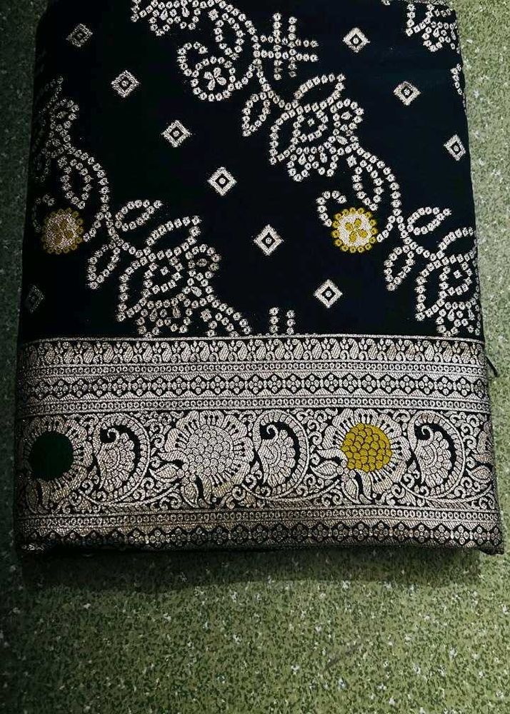 Dola Silk Banarasi Saree