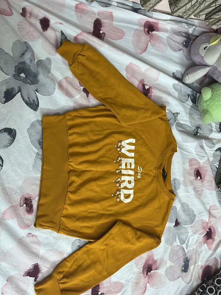 Sweatshirt
