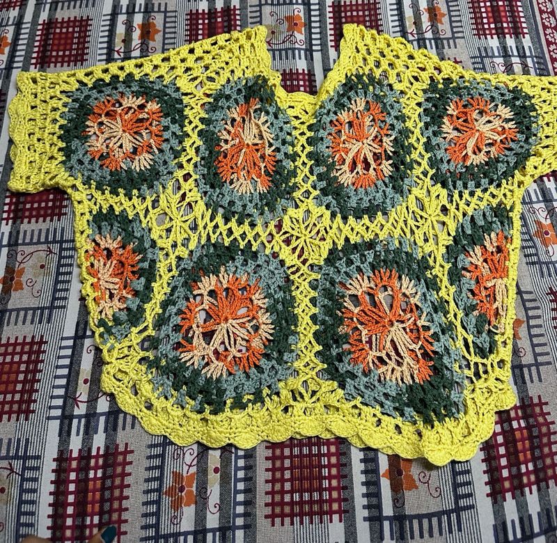 Crochet Floral Granny Square Top