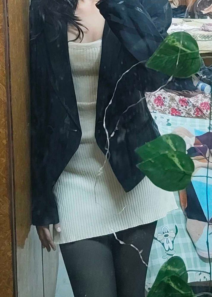 Elegant Black Blazer