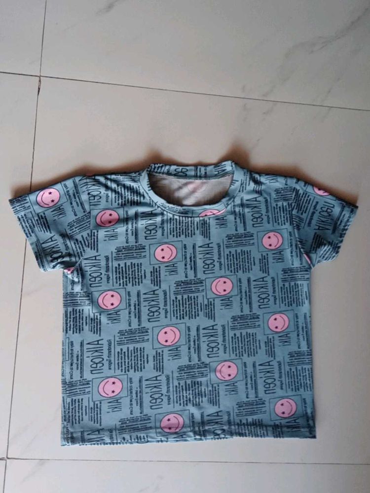 Smiley Face Print Tee