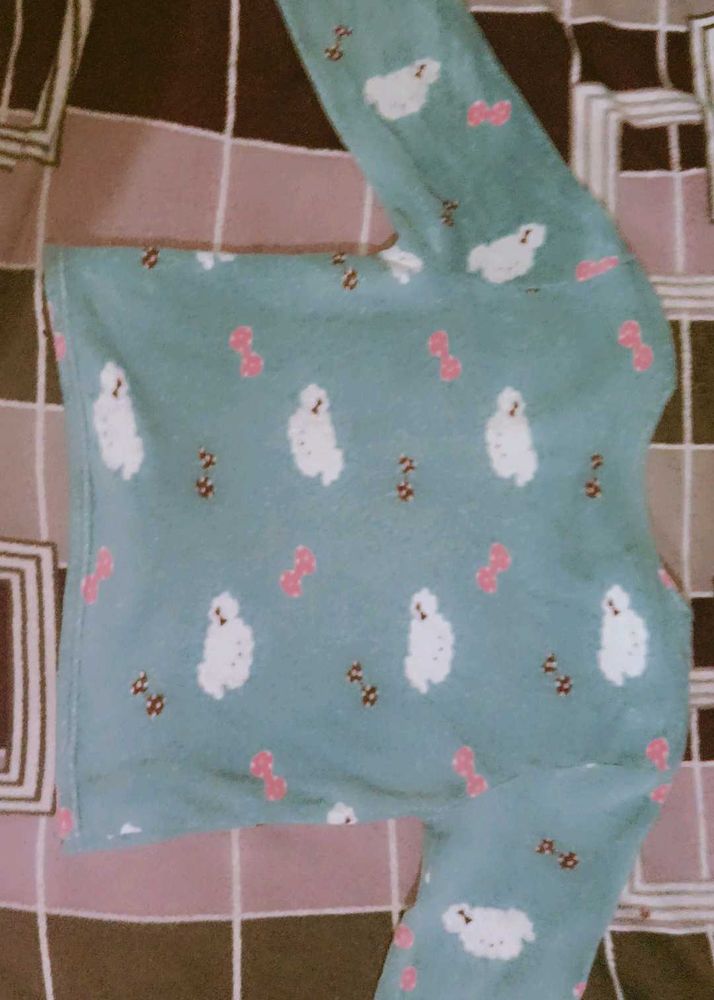 A cute night upper wear