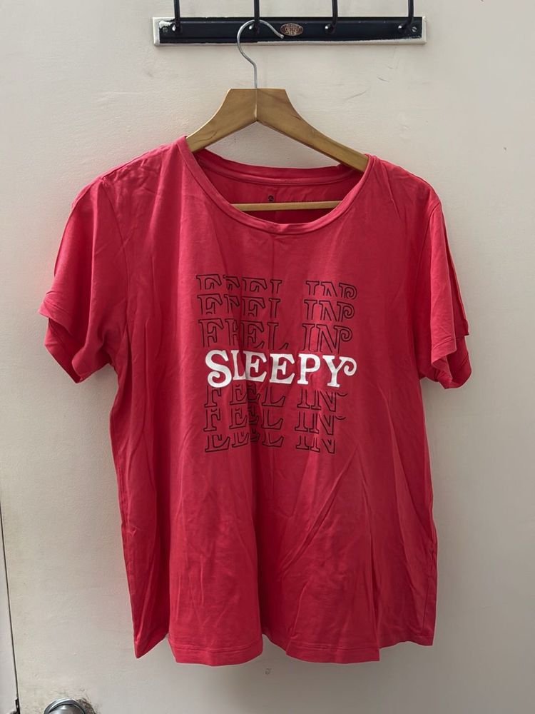 Red Sleepy Graphic Tee