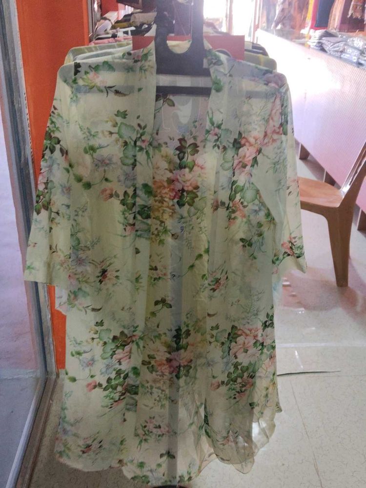 Floral Print Shrug