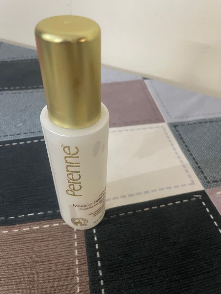 Perenne Makeup Setting Spray