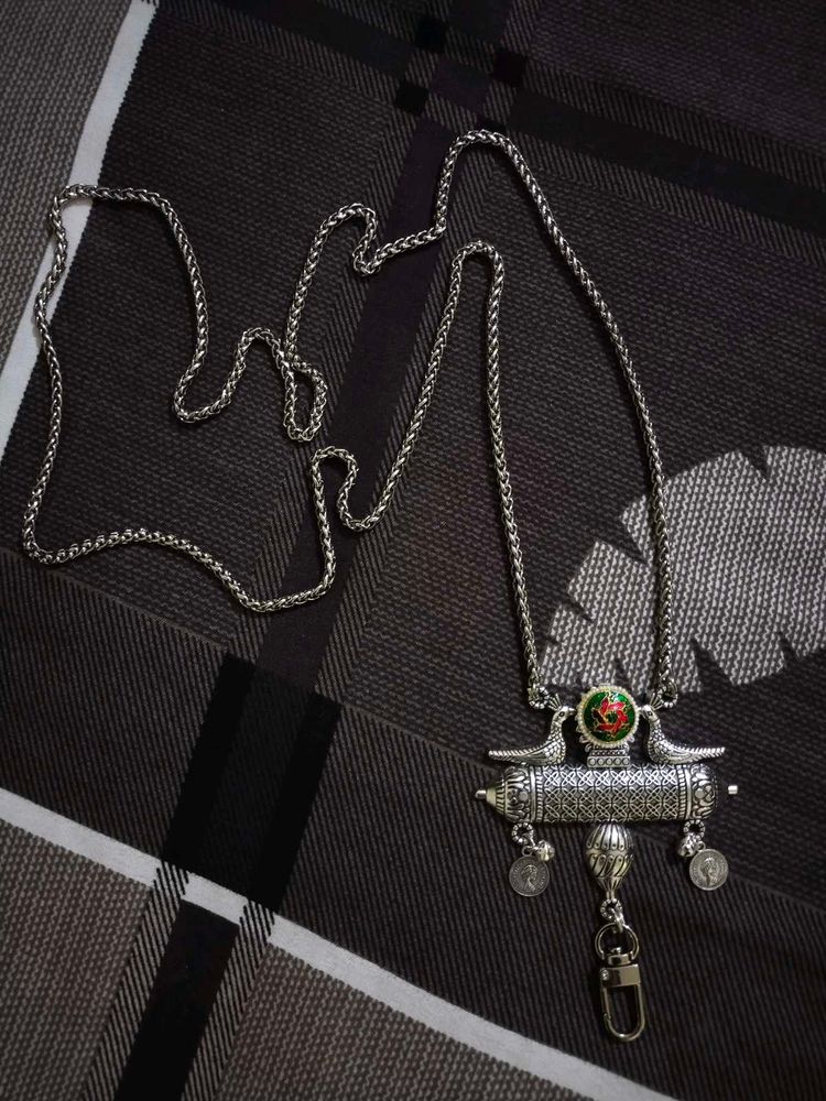 Oxidised Sling To Carry Phone In Navratri