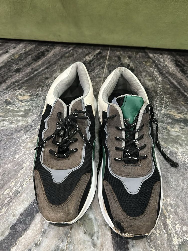 AIR Mens Casual Shoes 7 Size