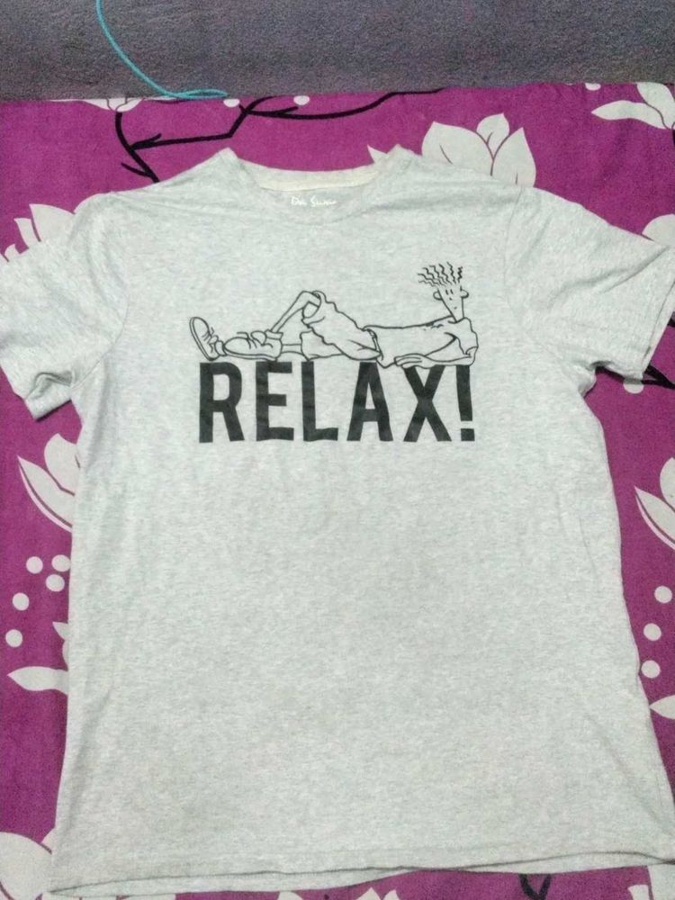 Relax Graphic Tee (never used)offers Accepted