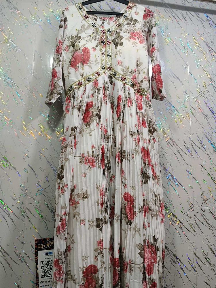 Georgette women log gown