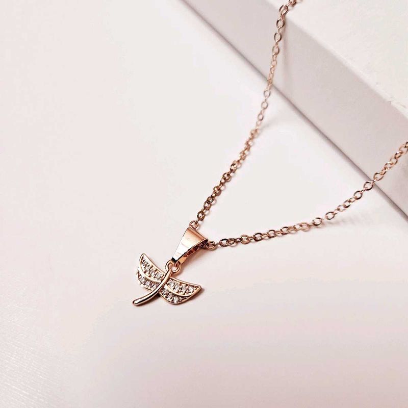 Cute Dragonfly Pendant Neckchain