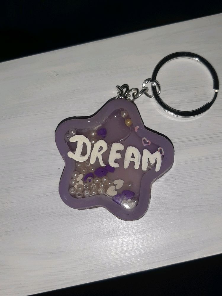 Dream Shaker Star Keychain