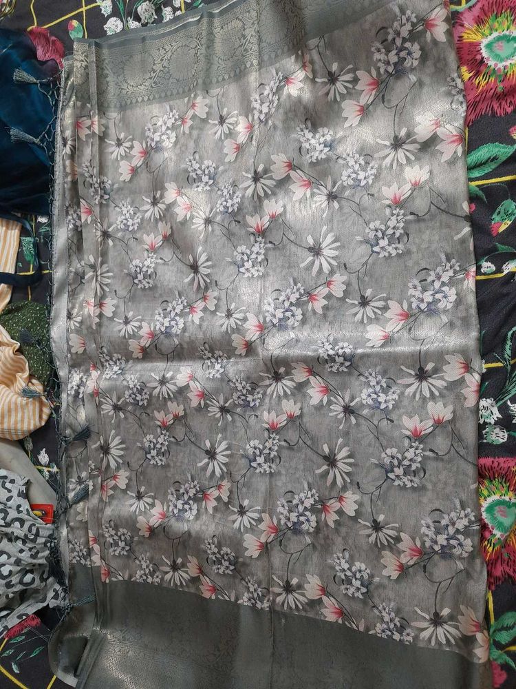 Flora Saree