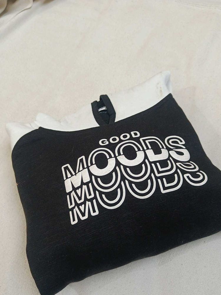 Good Moods Graphic Tee