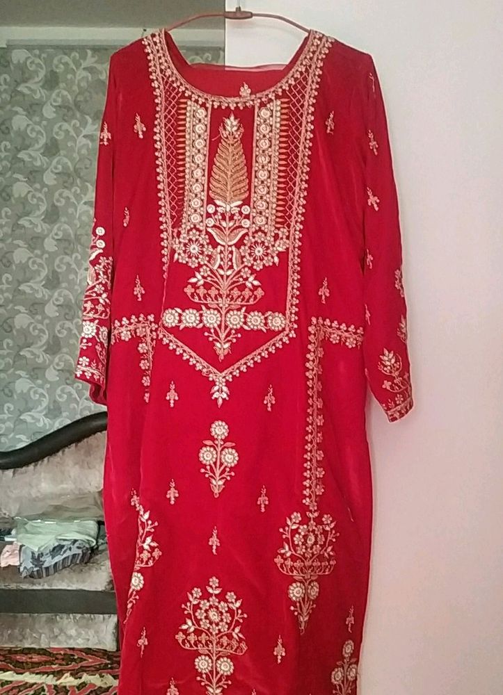 Xl Size Red Velvet Suit.fixed Price..