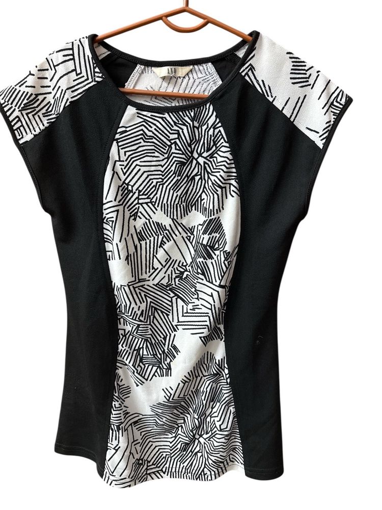 Abstract Print Top