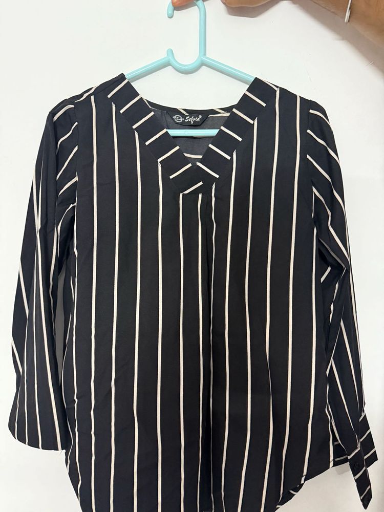 Formal Regular Full sleeves solid women black top