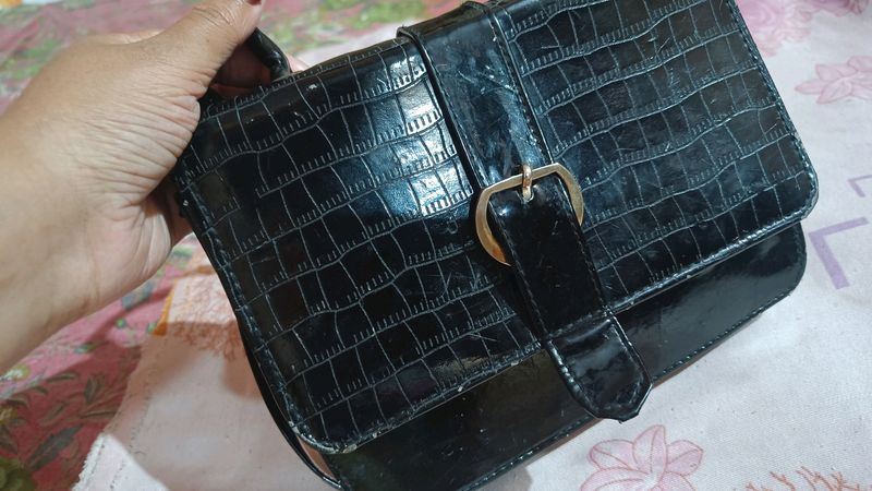 Slingbag In Black 🖤🖤