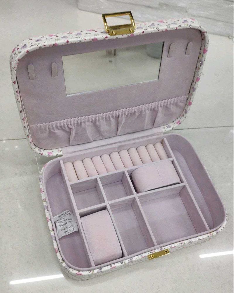 Beutiful. Jewelry Box With Mirror Organizer |🤩
