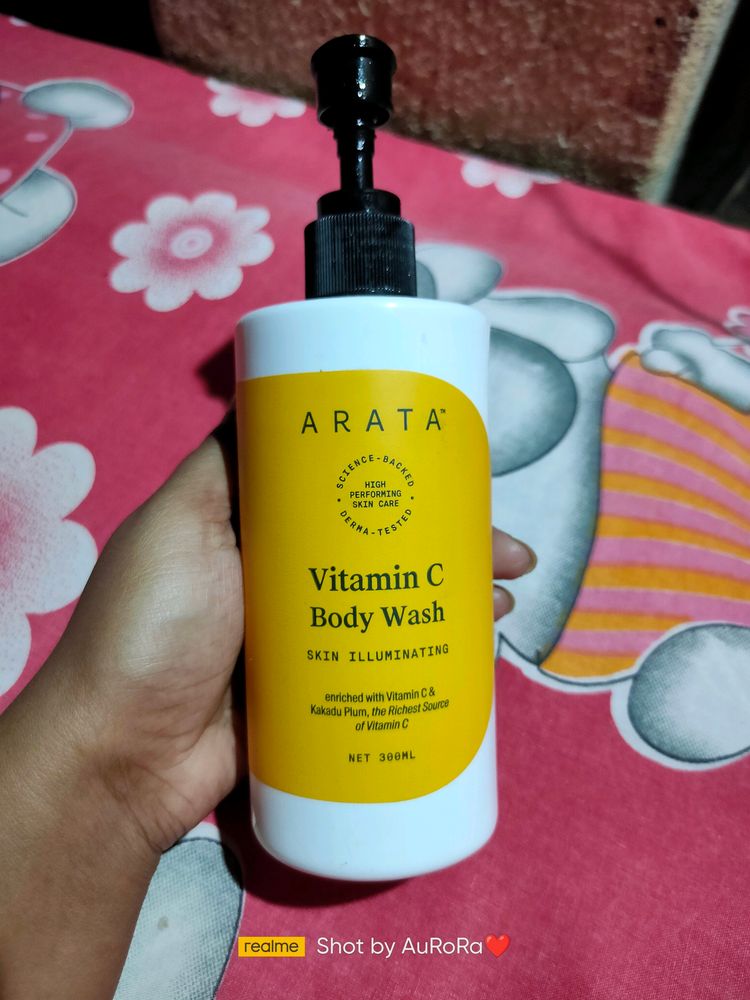 ARATA VITAMIN C BODY WASH