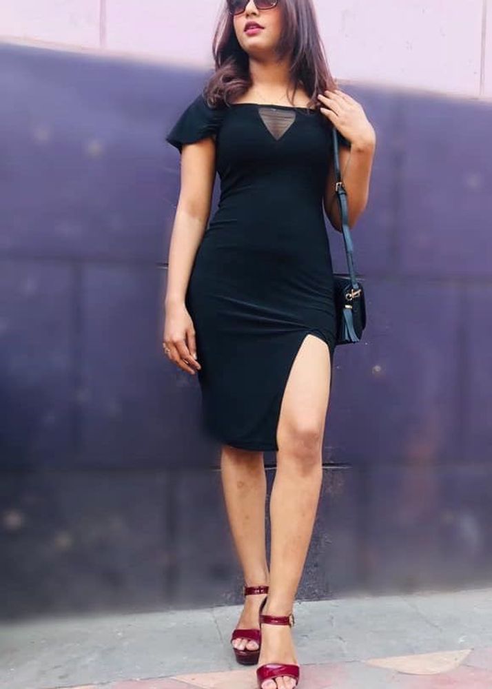 Chic Black Bodycon Dress