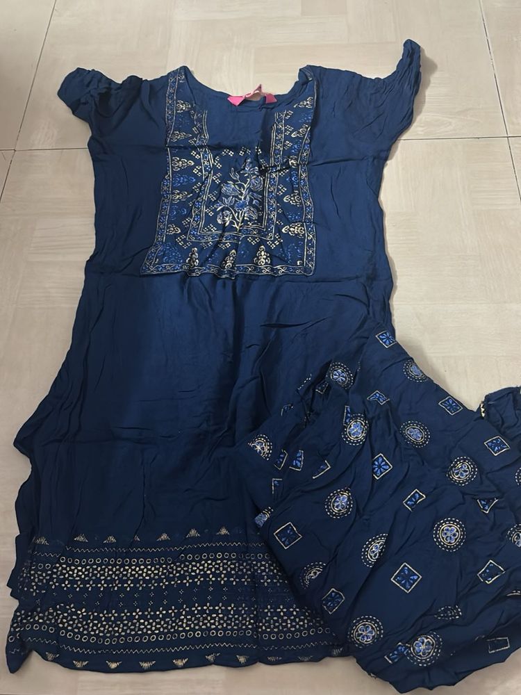 Elegant Blue Kurta Set
