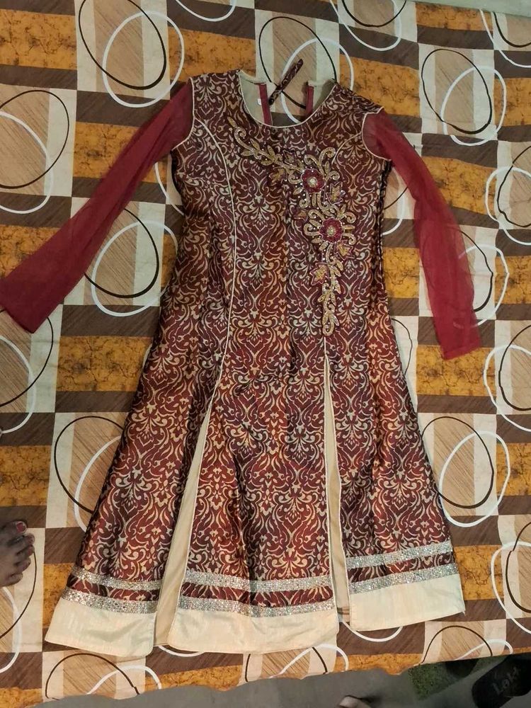 Kurti With Skirt