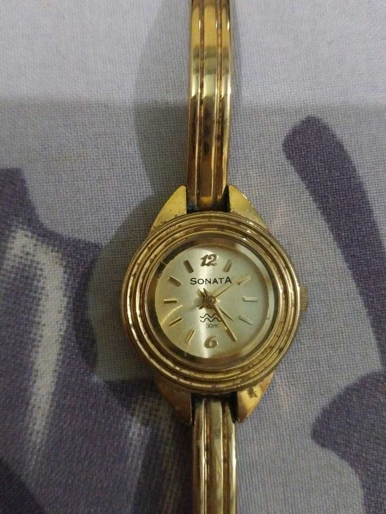 Sonata Gold Colour Watch