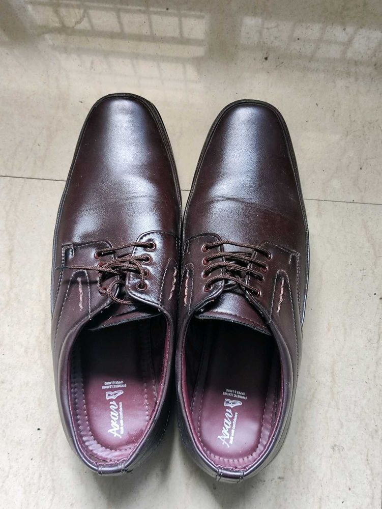 Dark Brown Formal Men’s Shoes – Size 10