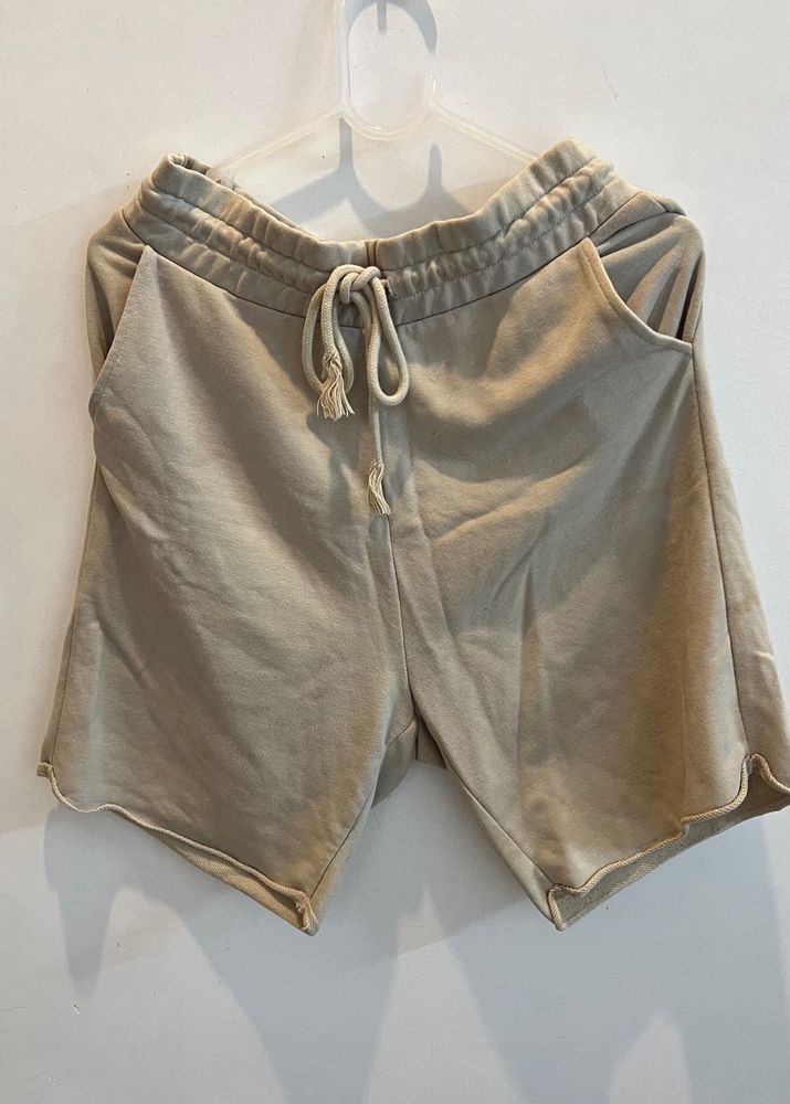 H&amp;M Beige Drawstring Sweat Shorts