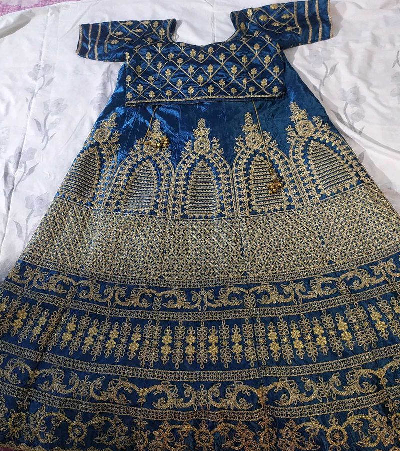 FULLY STITCH BEAUTIFUL LEHENGA CHOLI