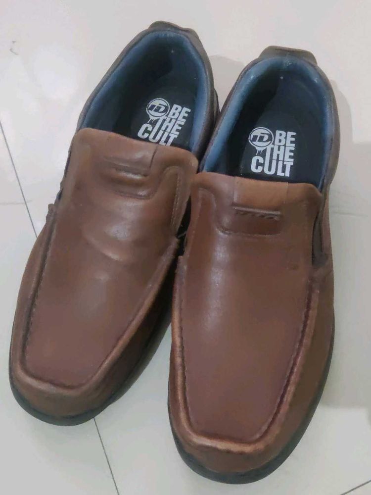 Very Less Worn Loafer Shoes