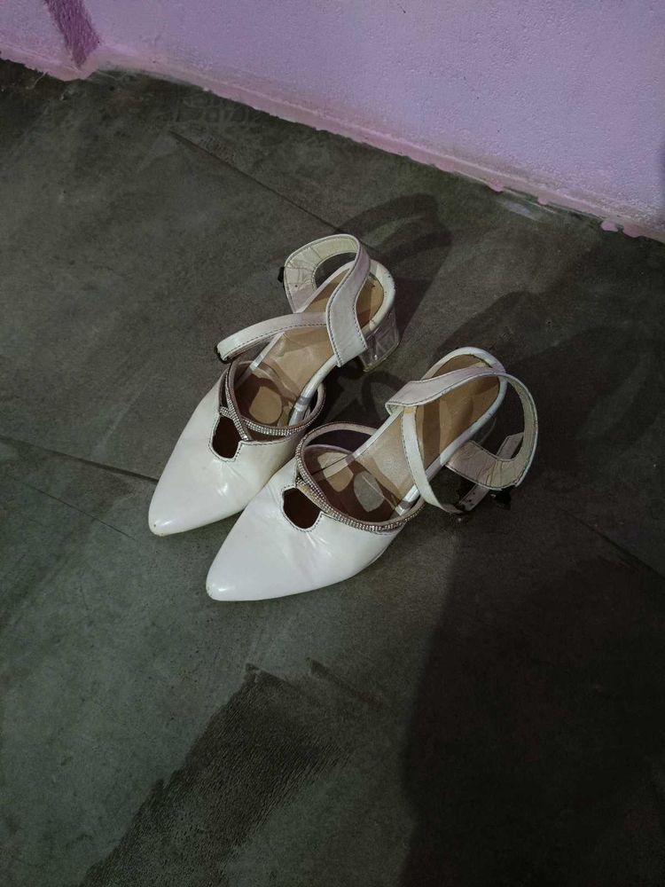 👠 Heels