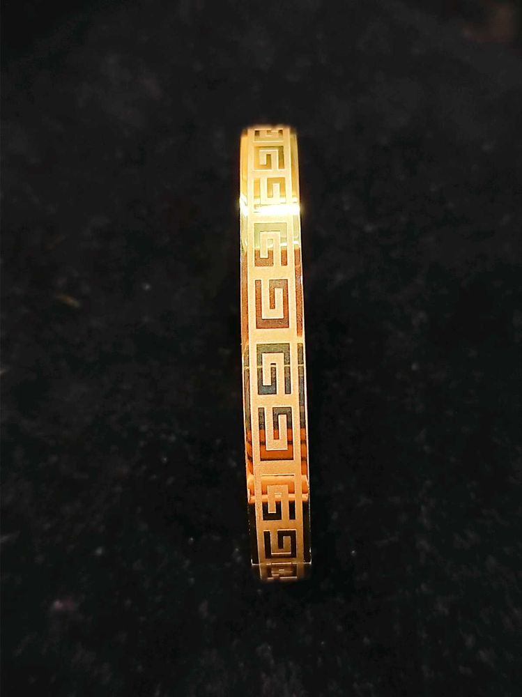 KOREAN GOLD PLATED WRISTWEAR
