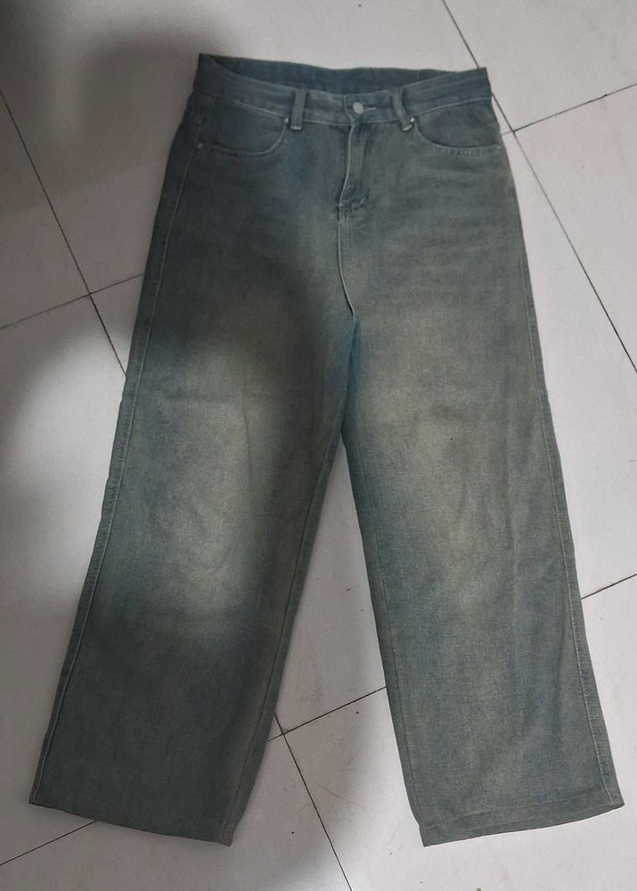 Vintage Wash Straight Leg Jean