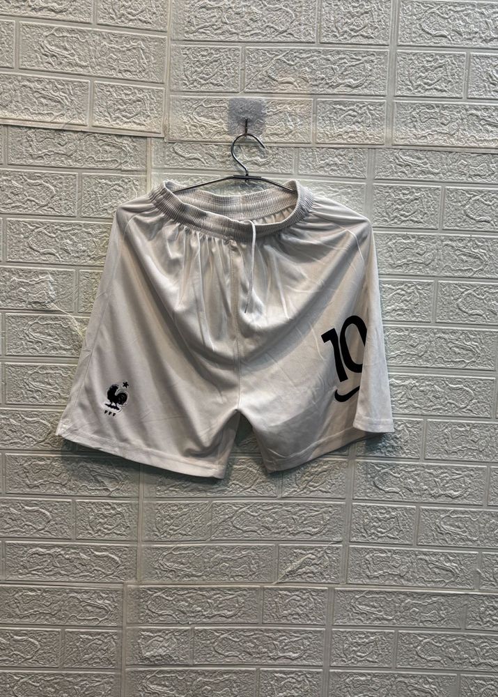 🇮🇹 Nike Imported Shorts