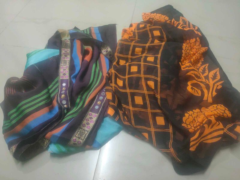 Set of 2 Unique Print Scarves Only Saree
