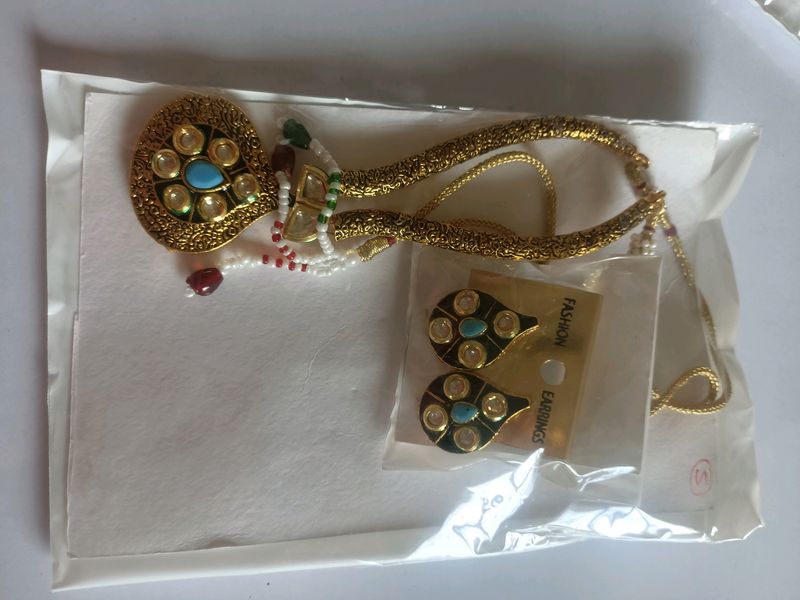 New Cute Jewelry Set.