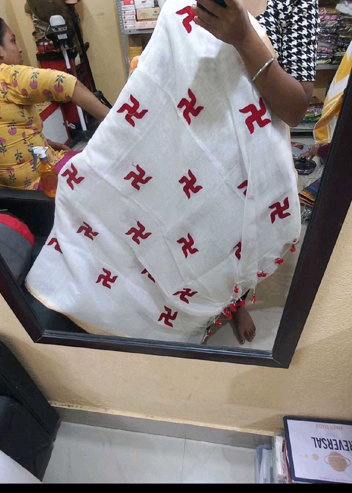 Swastik Print  Saree
