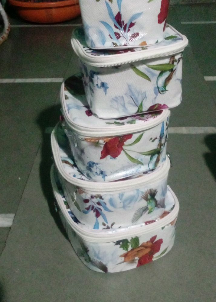5 Muckp Box