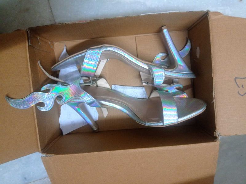 Stelaties Heels
