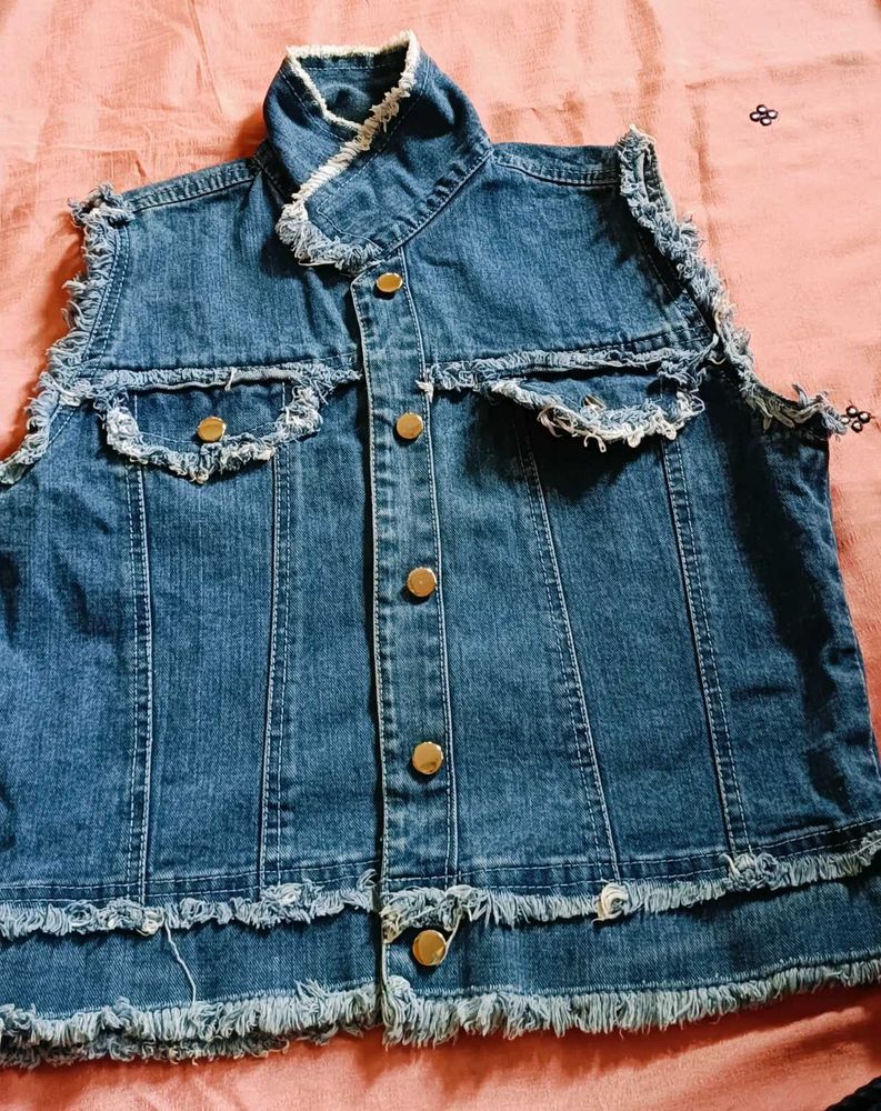Jacket Sleevless