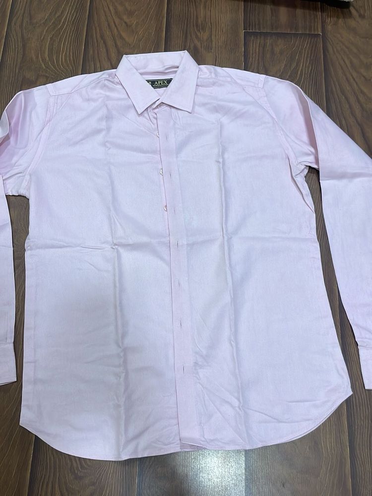Light Pink Dress Shirt - Perfect for Any Occasion!