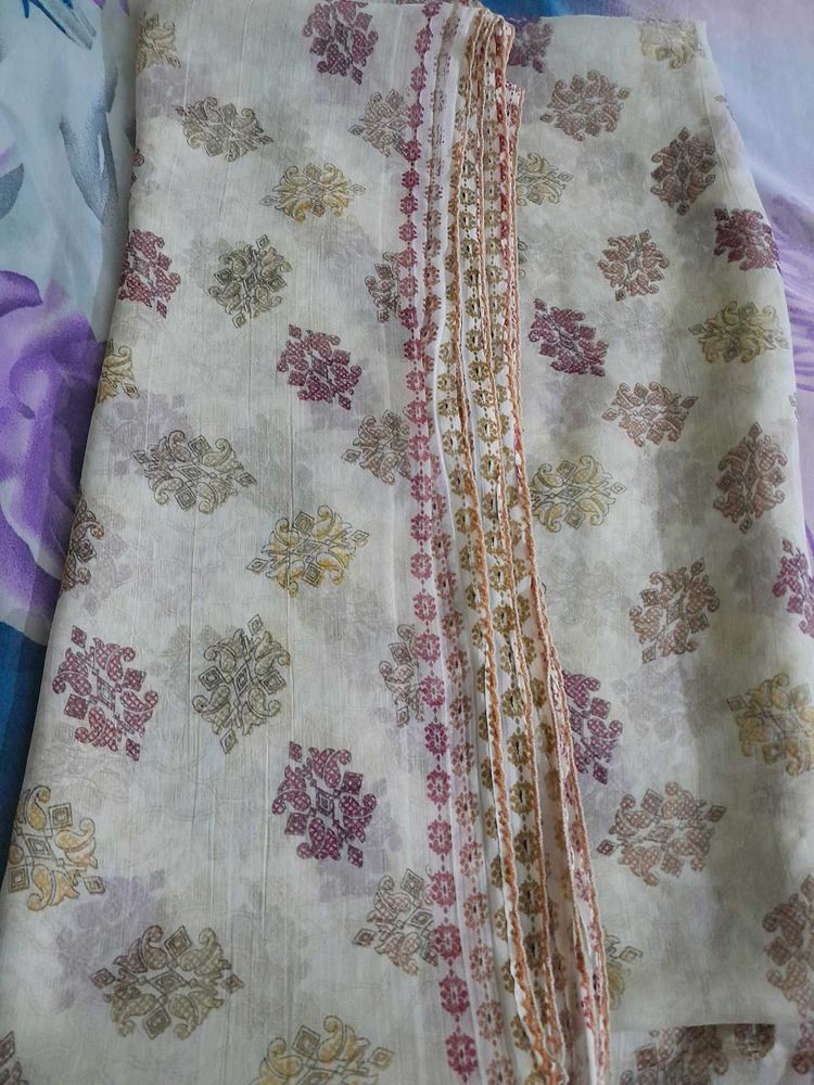 Dupattas Of Different Fabric