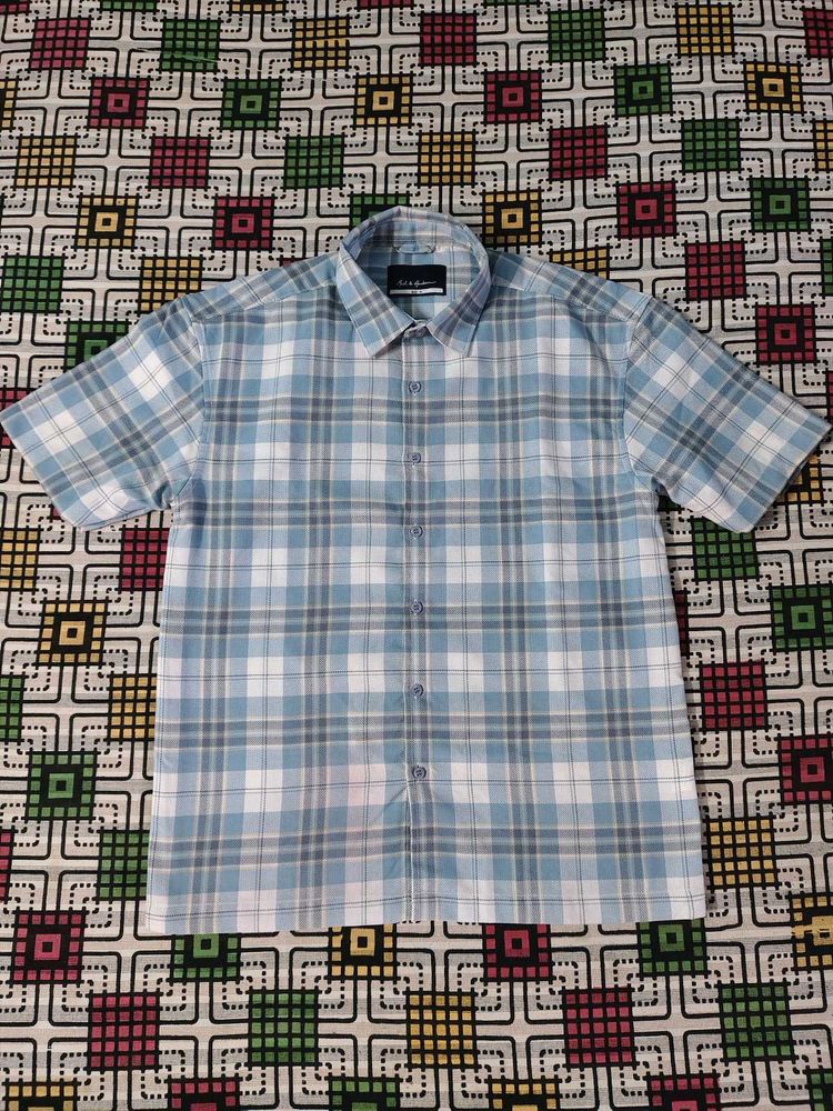 Men Checked Casual Shirt