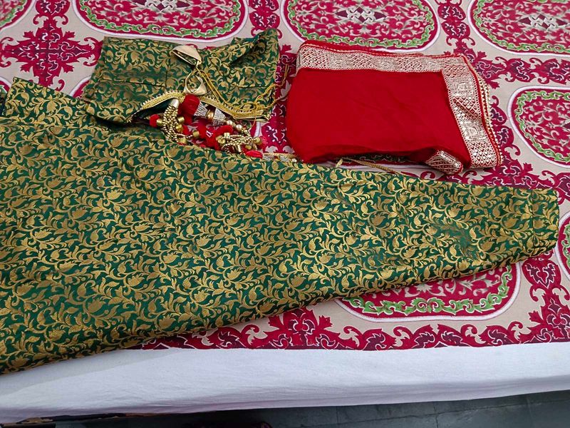 Lehenga choli from women